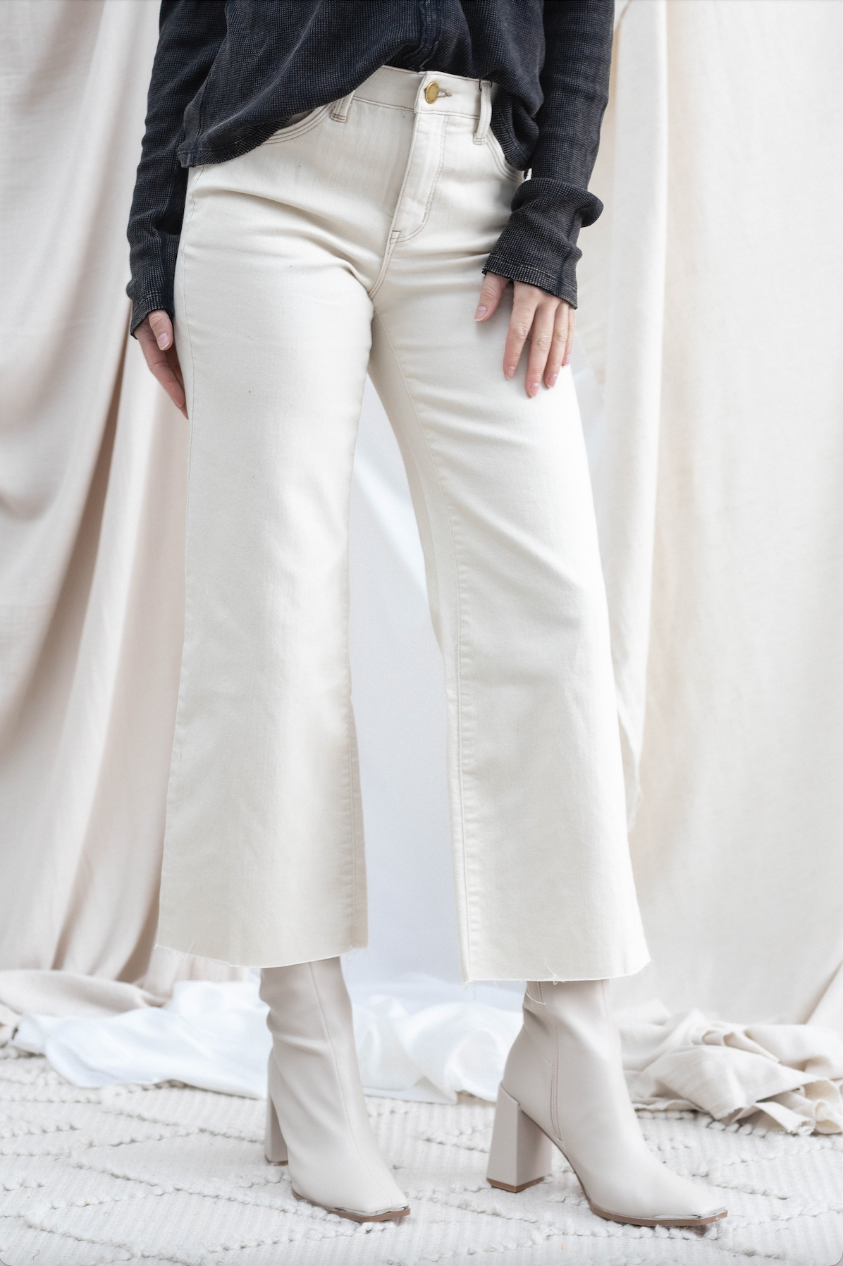 Ecru High Rise Flare w/ Raw Hem