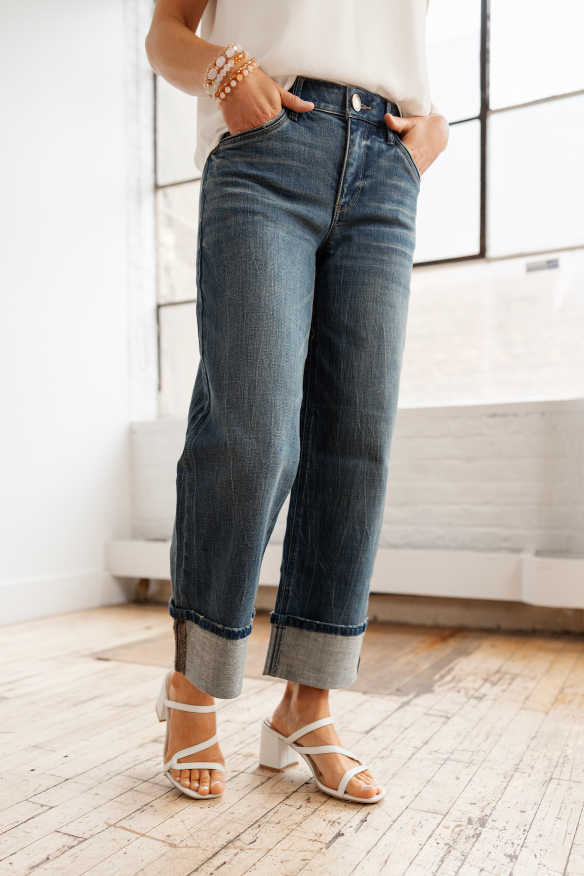 Wide Leg with Fixed Cuff