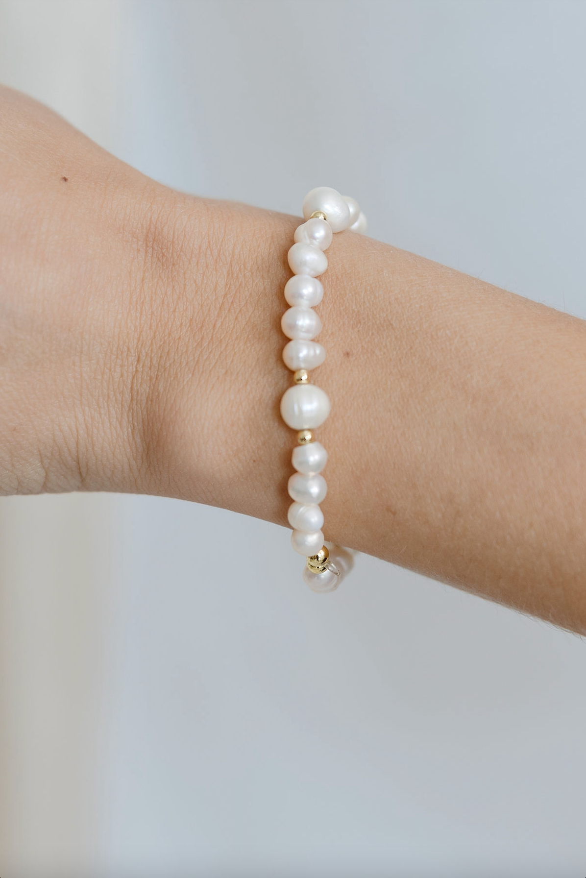 Bella Eternity Stretch Pearl Bracelet